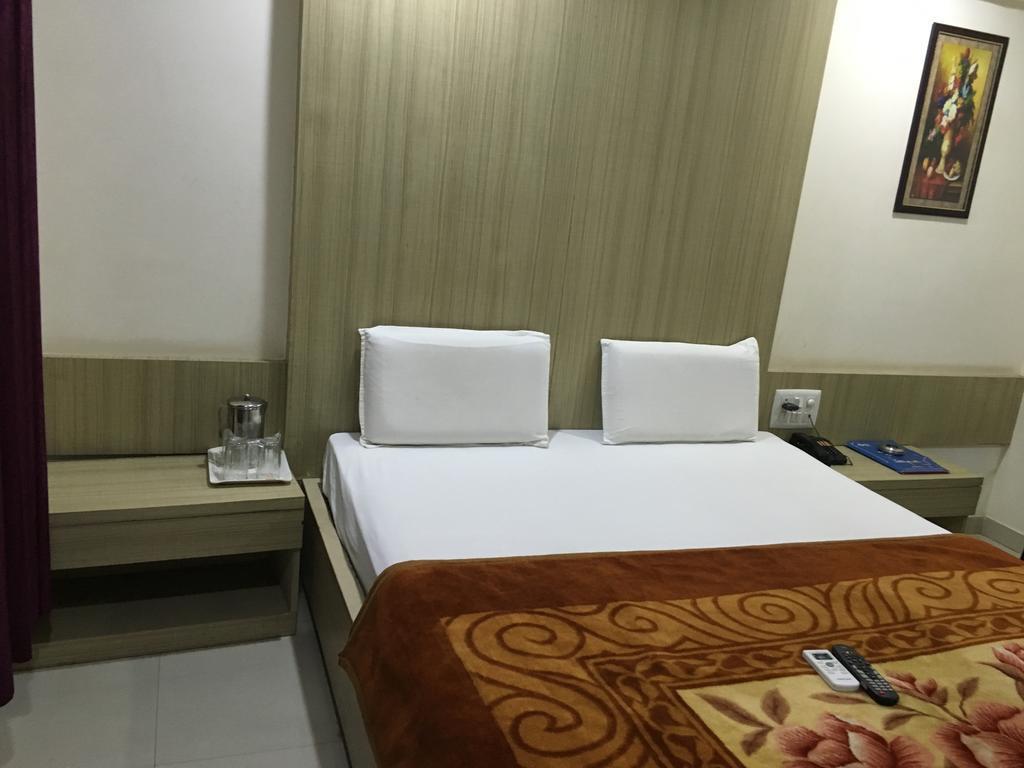 Jk Rooms 101 Hotel Asian Inn-Nr. Empress Mall Nagpur Exterior photo